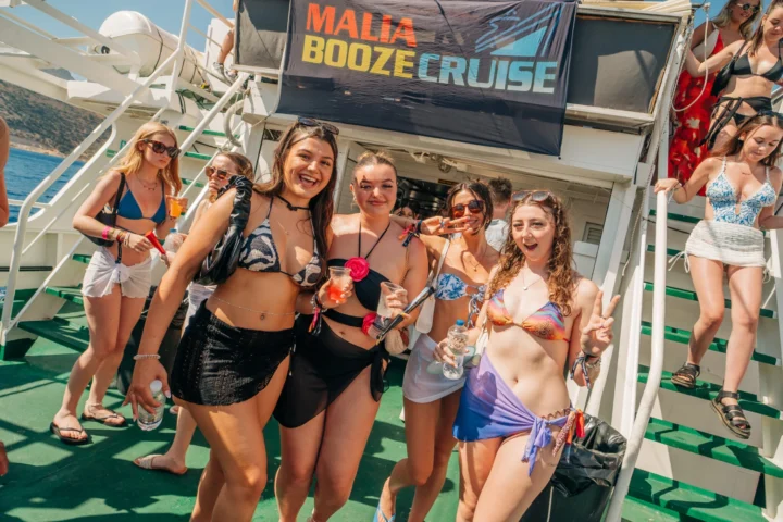 Malia Booze Cruise wtw