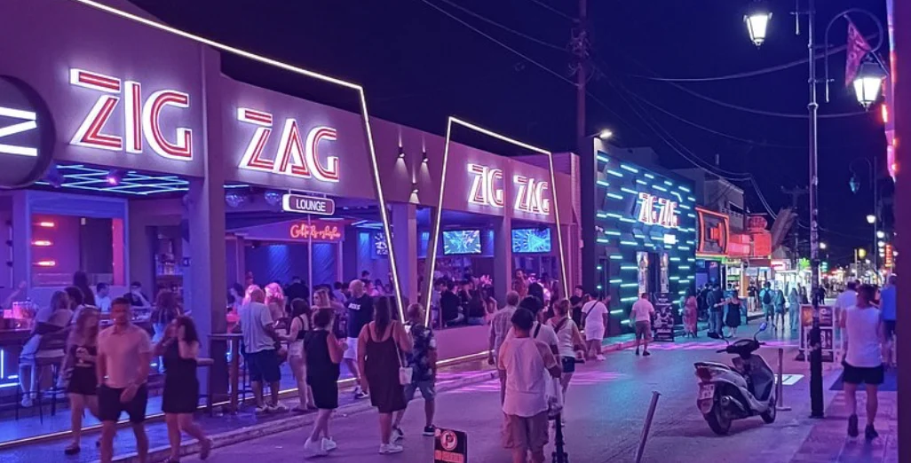 ZigZag Lounge Malia