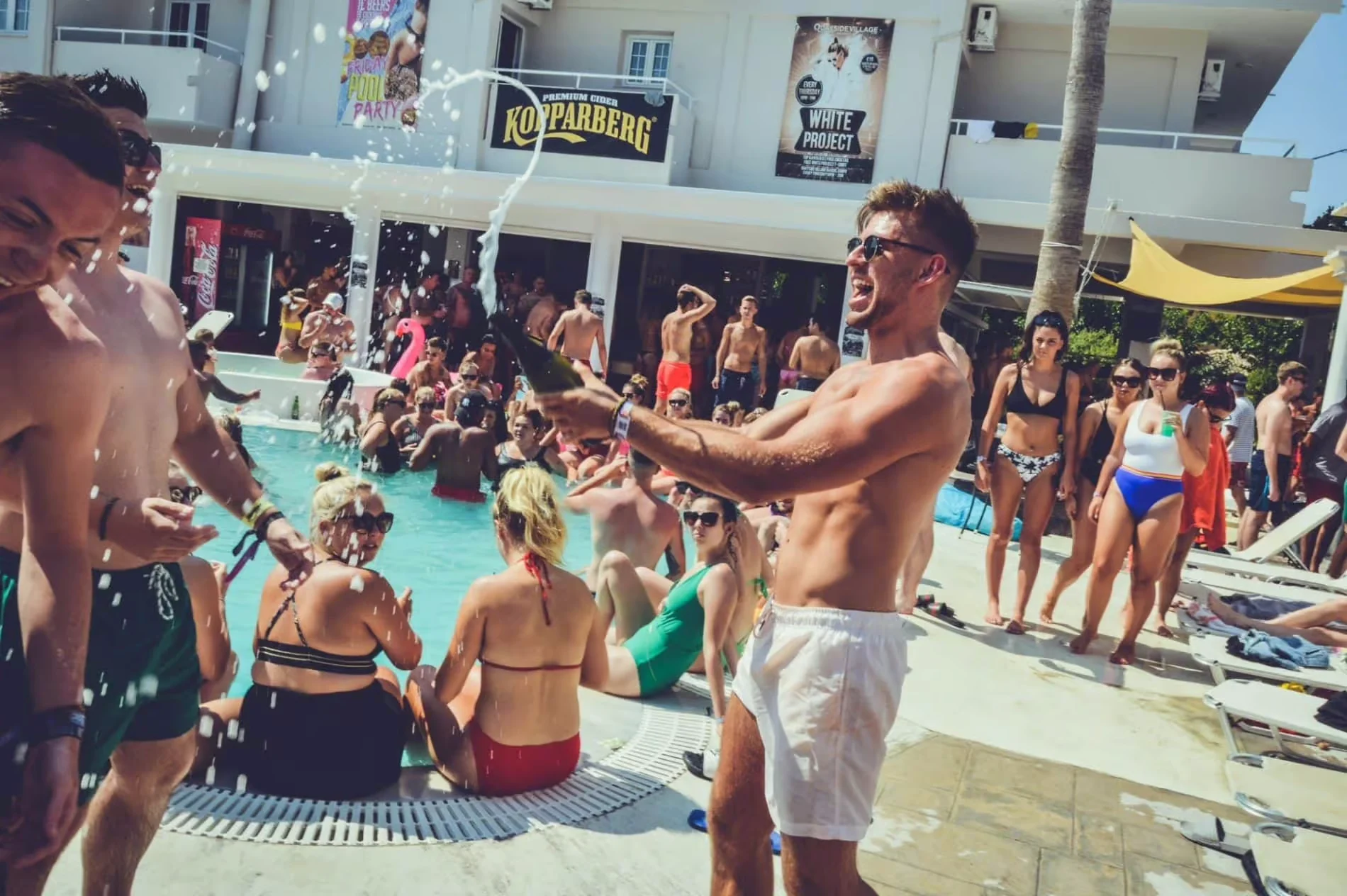 champagne Sessions Kavos