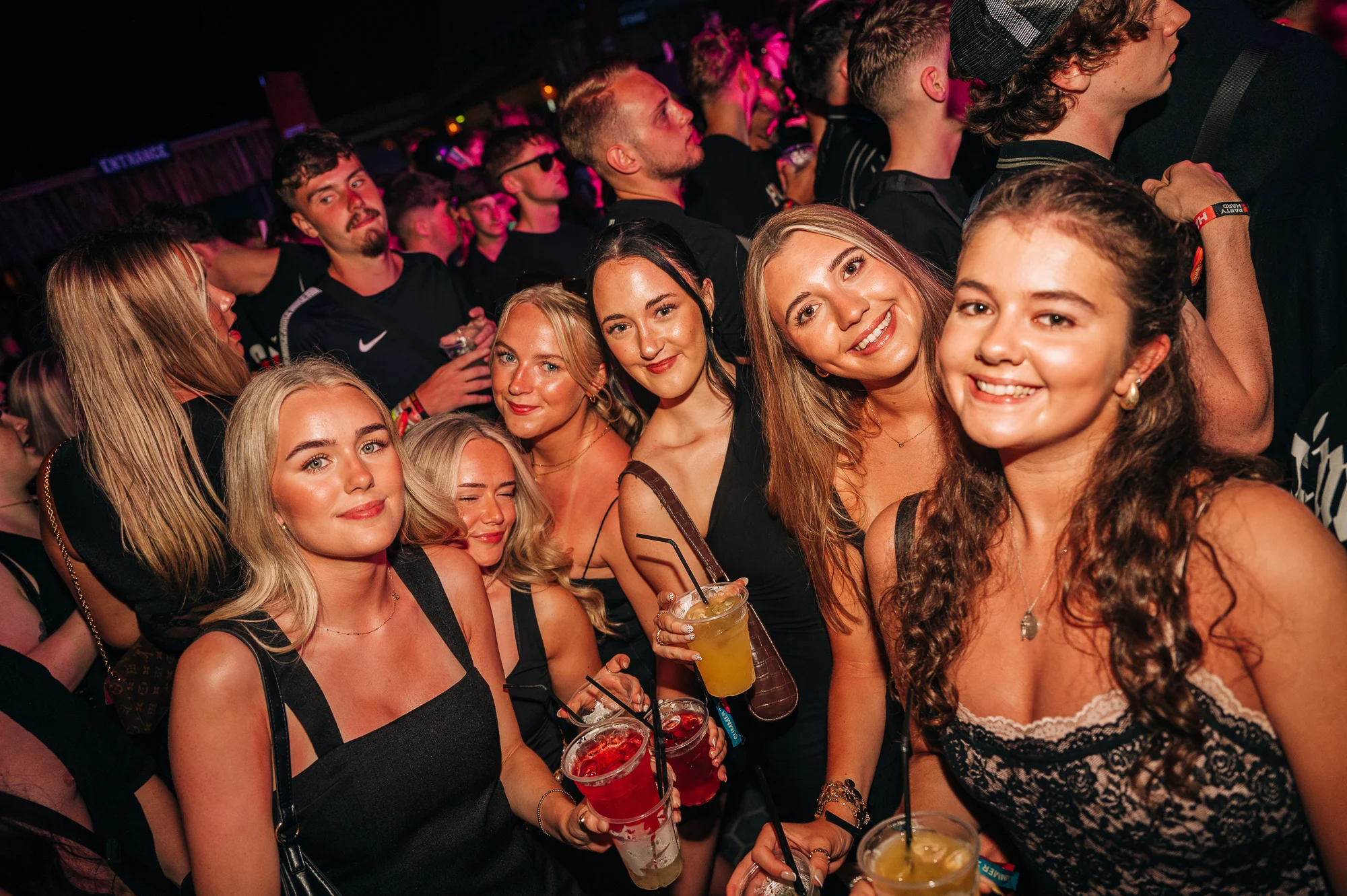 Agenda Beach Club Party