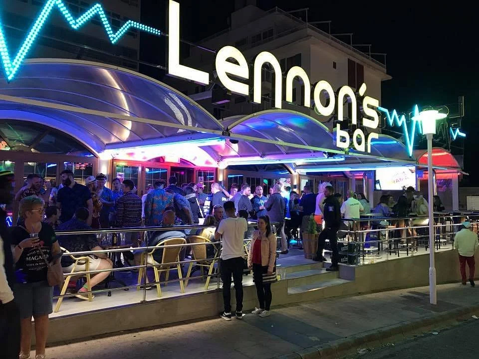 Lennons Bar Magaluf