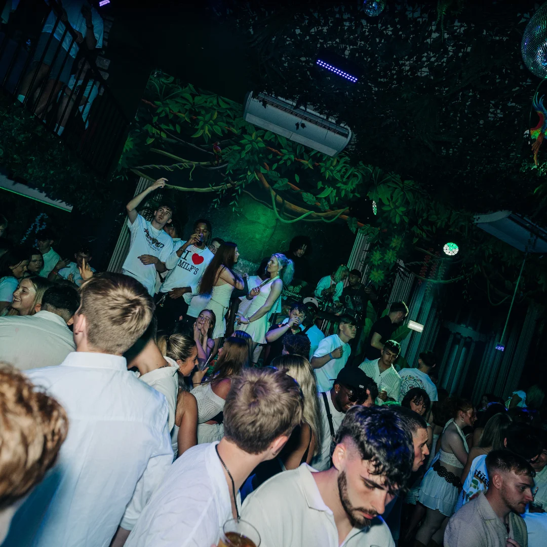 ALBUFEIRA - WHITE PARTY