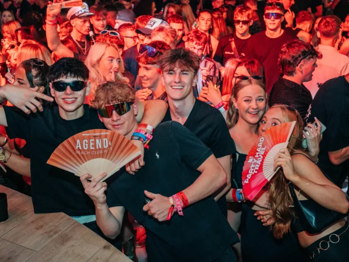 Magaluf Agenda Beach Club Party Group Pic Dressed in black